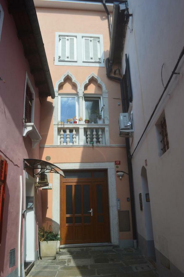 Apartment Terra, Koper Center 外观 照片